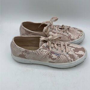 Superga pink snakeskin Women’s  lace up sneakers Size 7.5 Round Toe Shoes